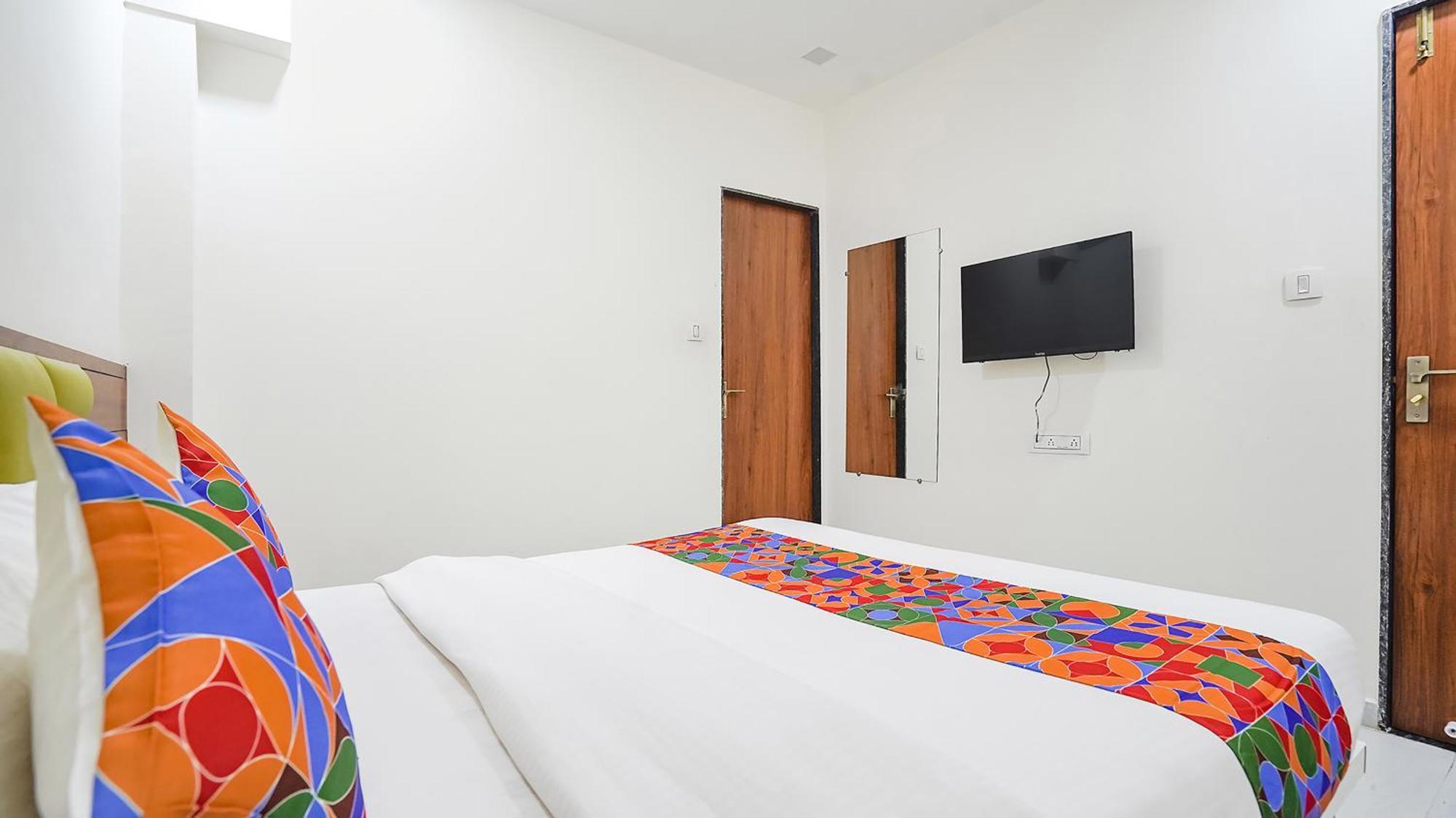 Fabhotel Vishala In Ahmedabad Extérieur photo
