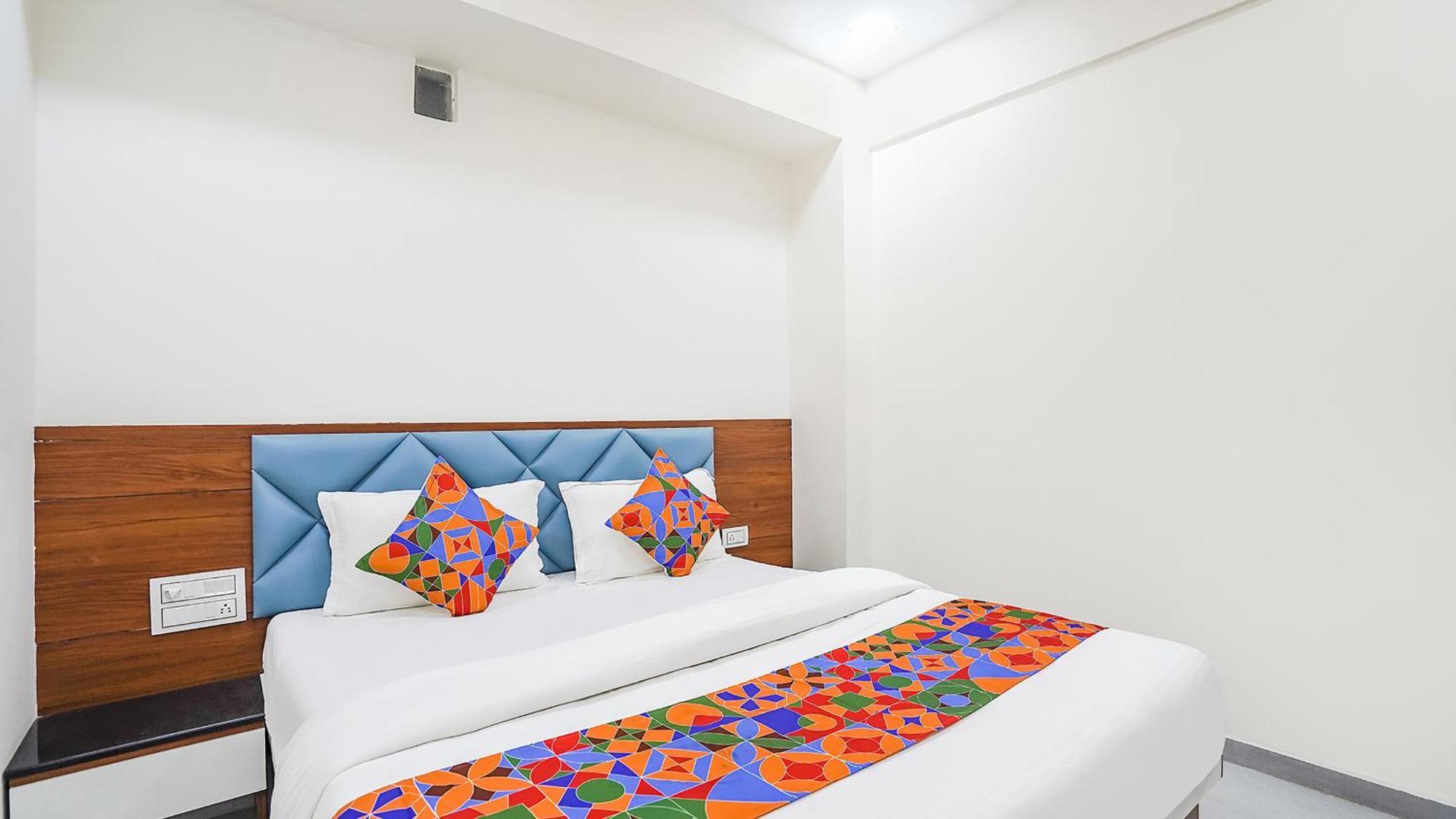 Fabhotel Vishala In Ahmedabad Extérieur photo