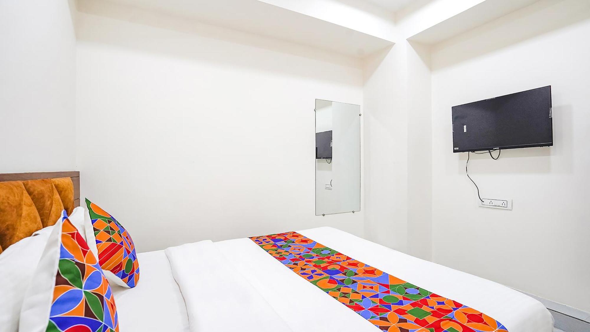 Fabhotel Vishala In Ahmedabad Extérieur photo