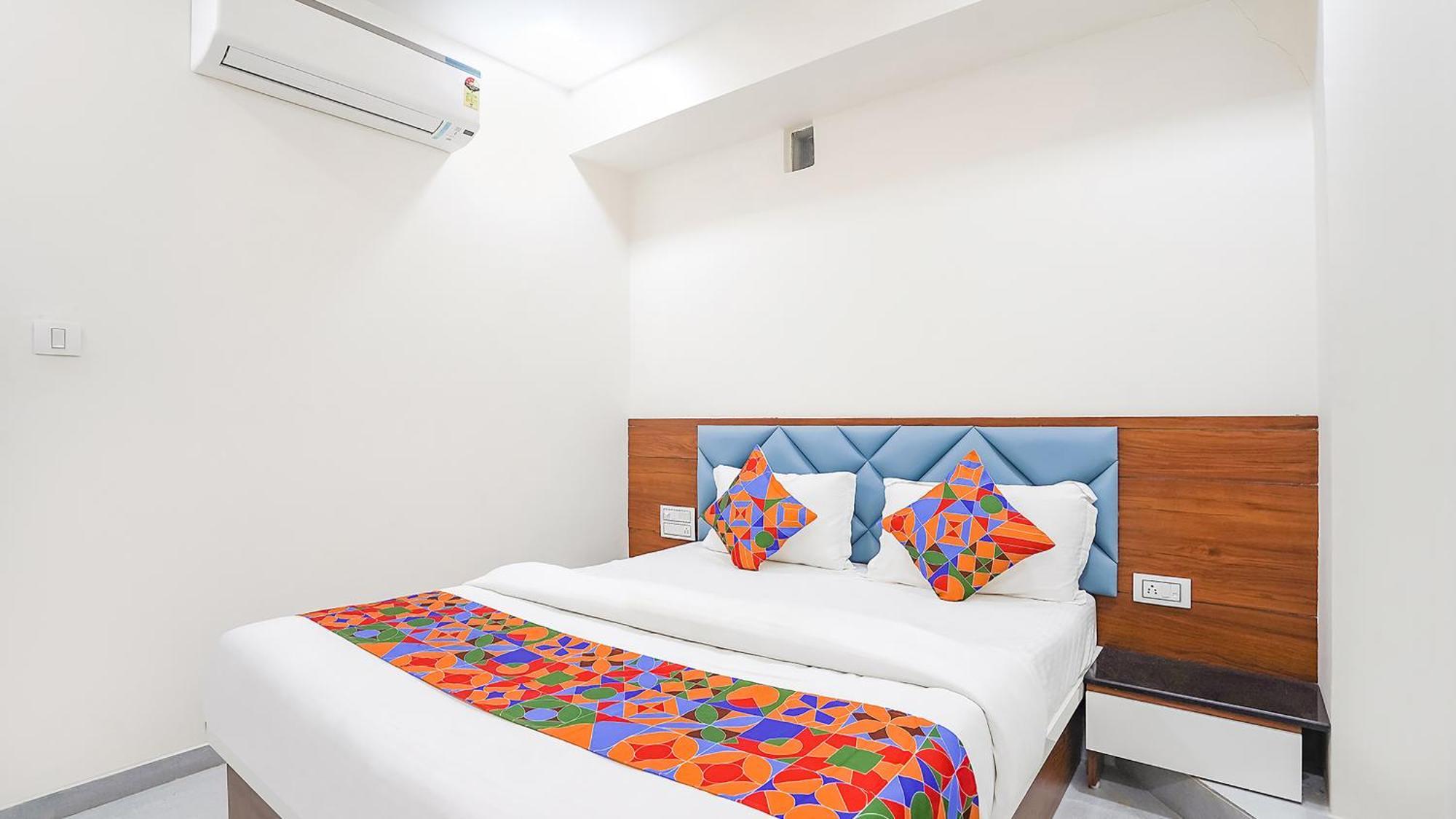 Fabhotel Vishala In Ahmedabad Extérieur photo