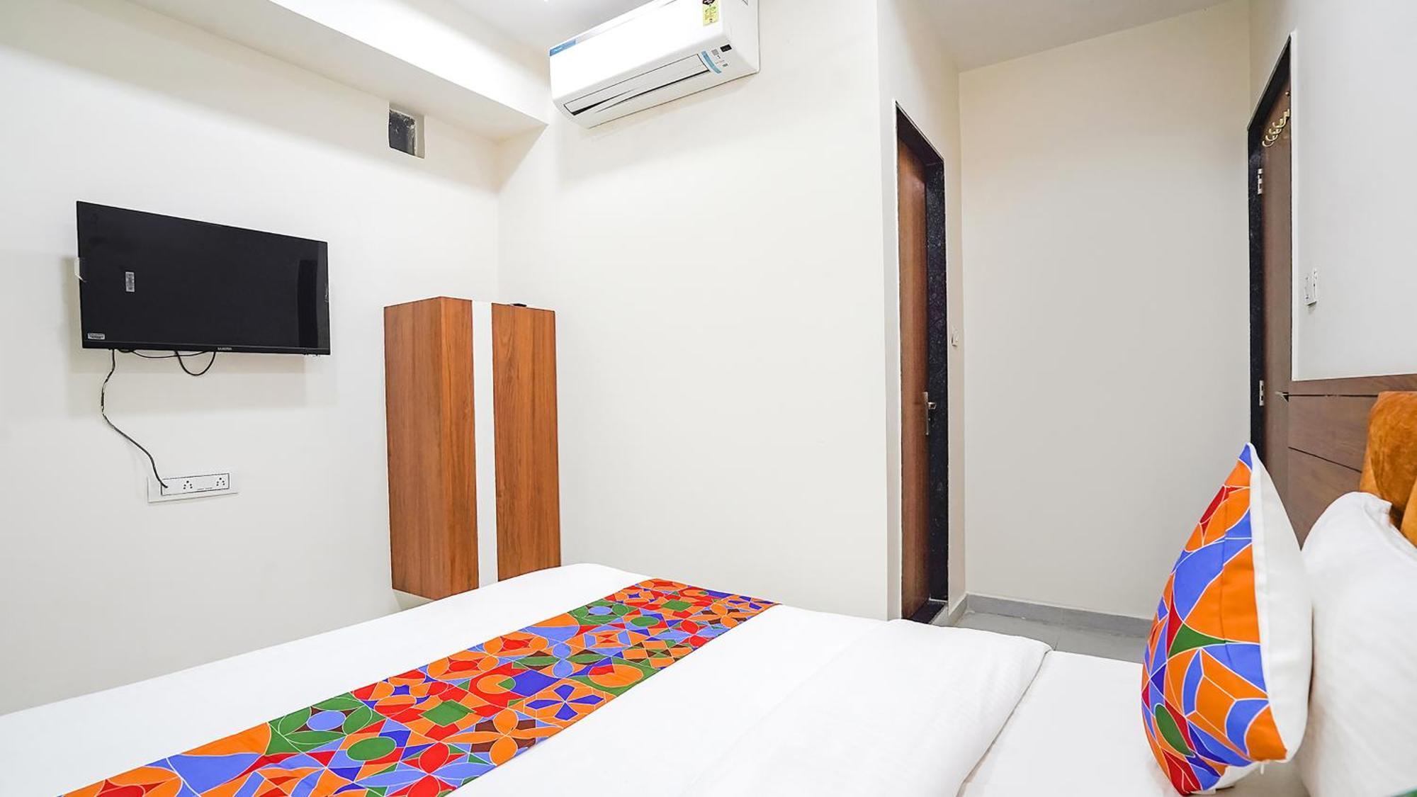 Fabhotel Vishala In Ahmedabad Extérieur photo