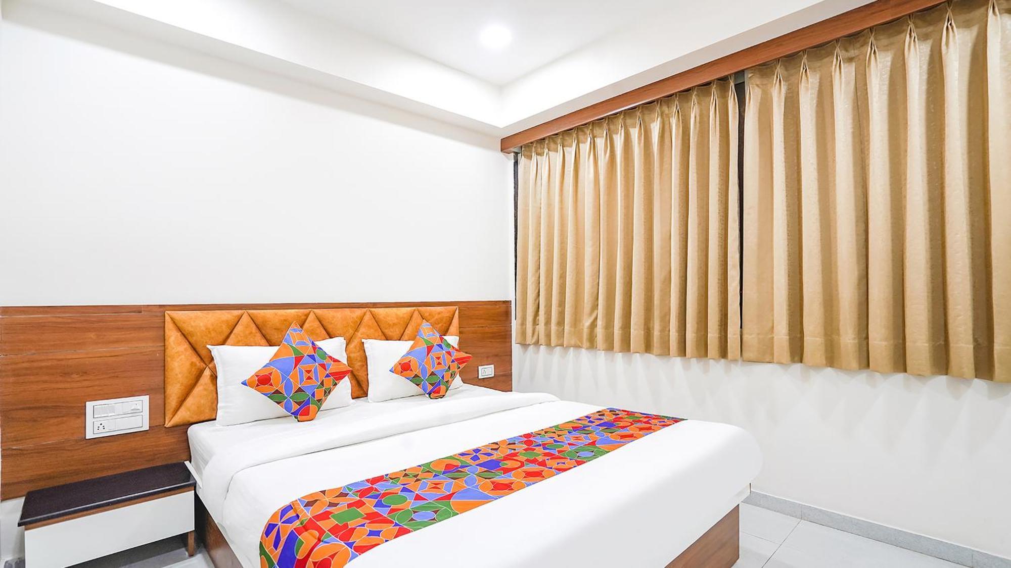 Fabhotel Vishala In Ahmedabad Extérieur photo