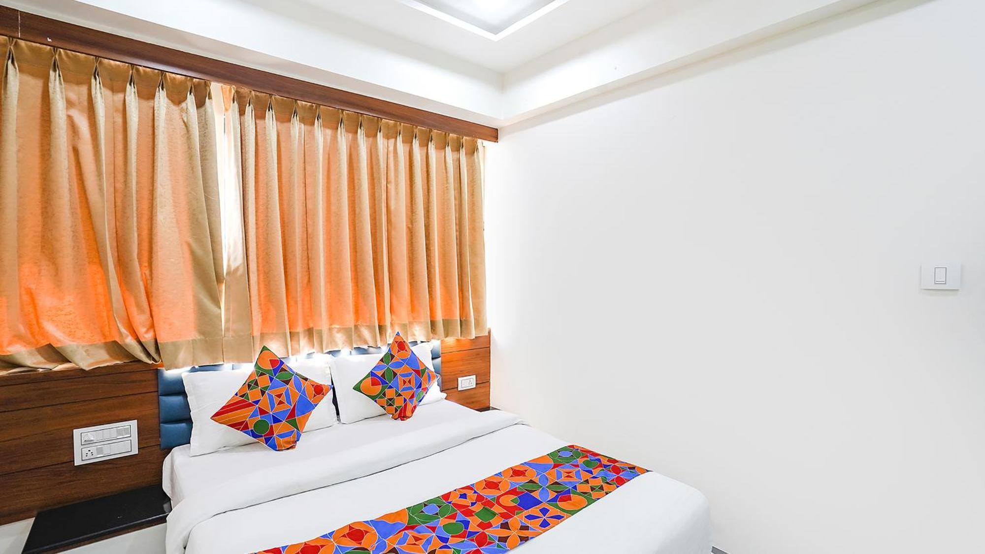 Fabhotel Vishala In Ahmedabad Extérieur photo