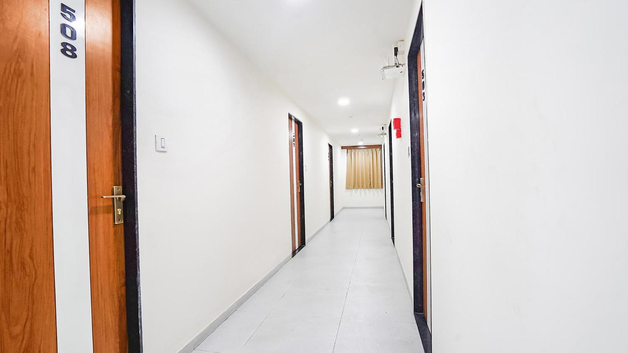 Fabhotel Vishala In Ahmedabad Extérieur photo
